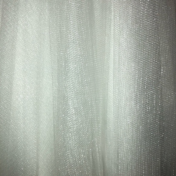 prom/wedding dress - Picture 5 of 5